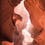 莊子與桑塔耶那美學之比較